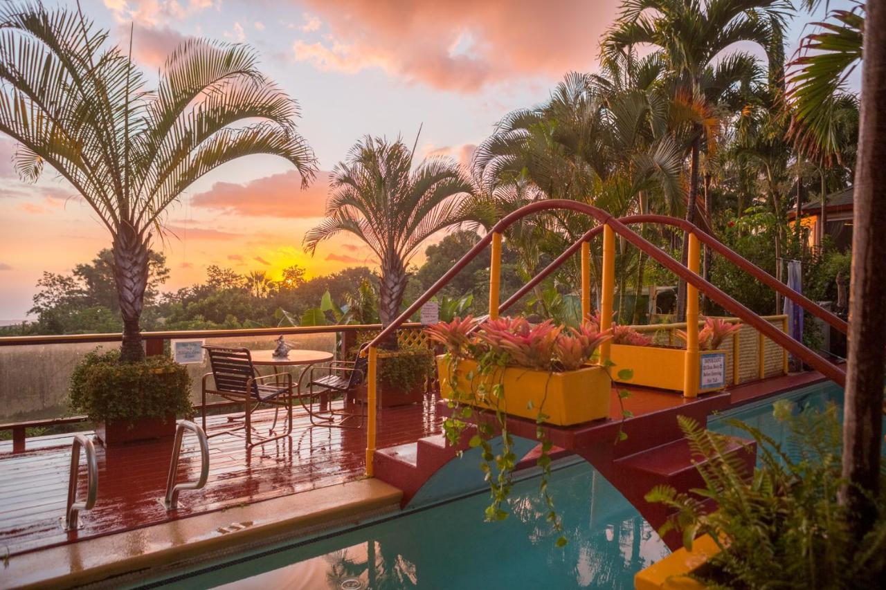 Banyan Tree Sanctuary Guest House Kalaoa Bagian luar foto